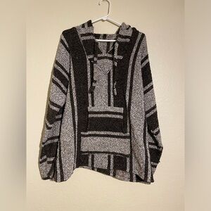 Drug Rug Pullover